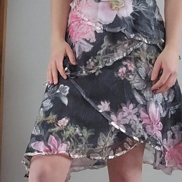 Floral layered dress - Picture 8 of 11